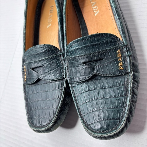 PRADA Penny Driving Green Embossed Crocodile Loafers Size 7.5 - Picture 3 of 10